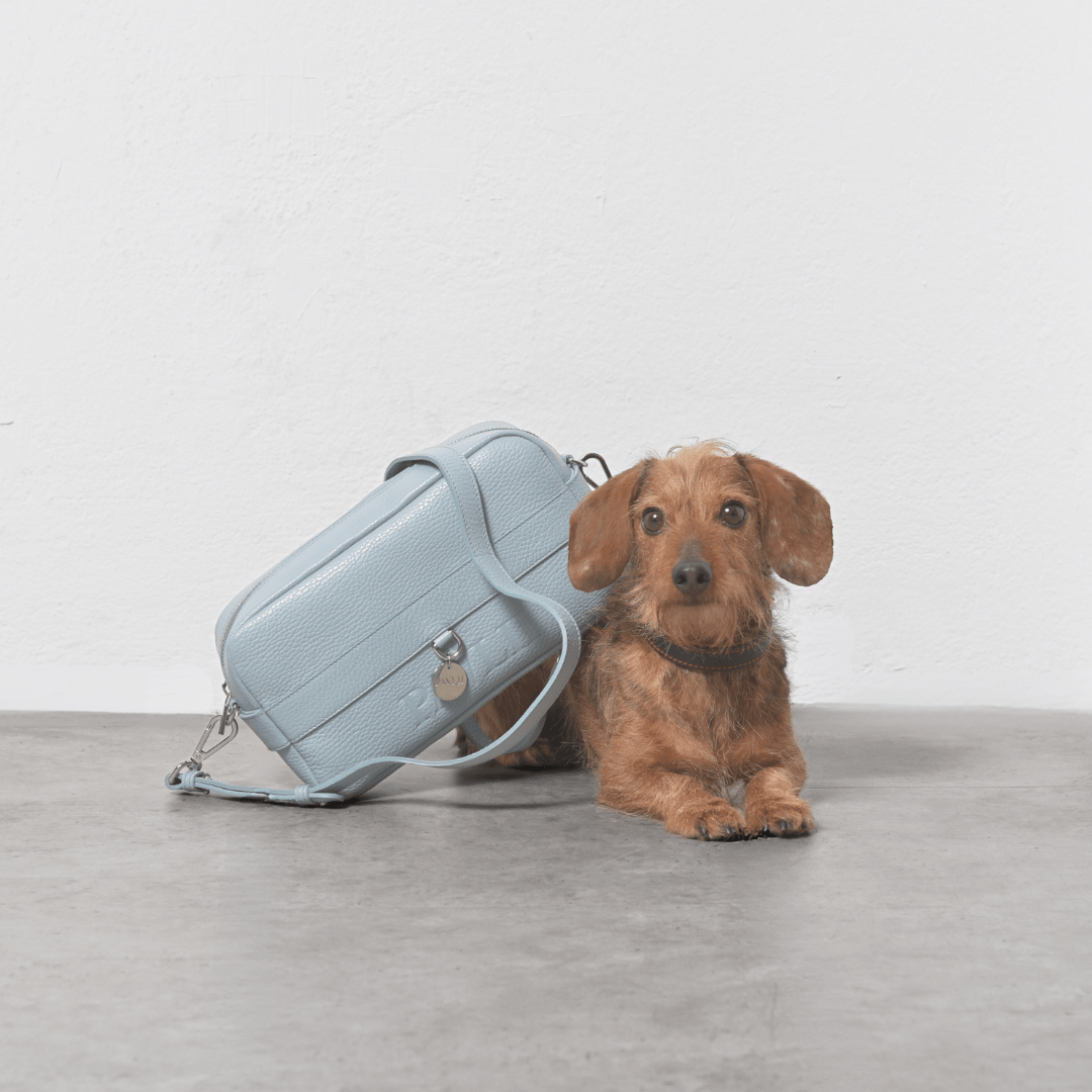 Gassitasche Cross-Body | Puderblaues Leder