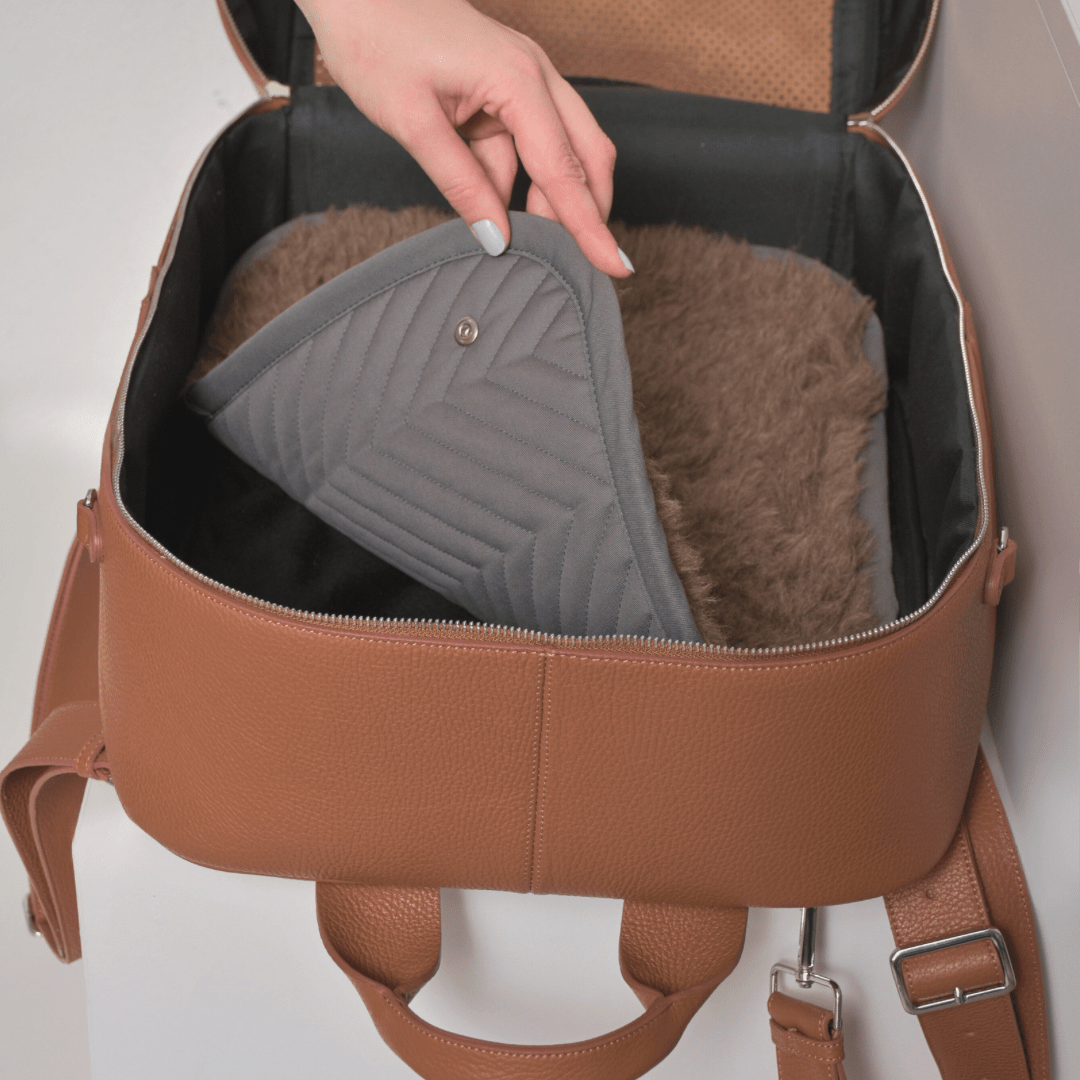 Alpaca fleece inlay for luxurious leather pet backpack